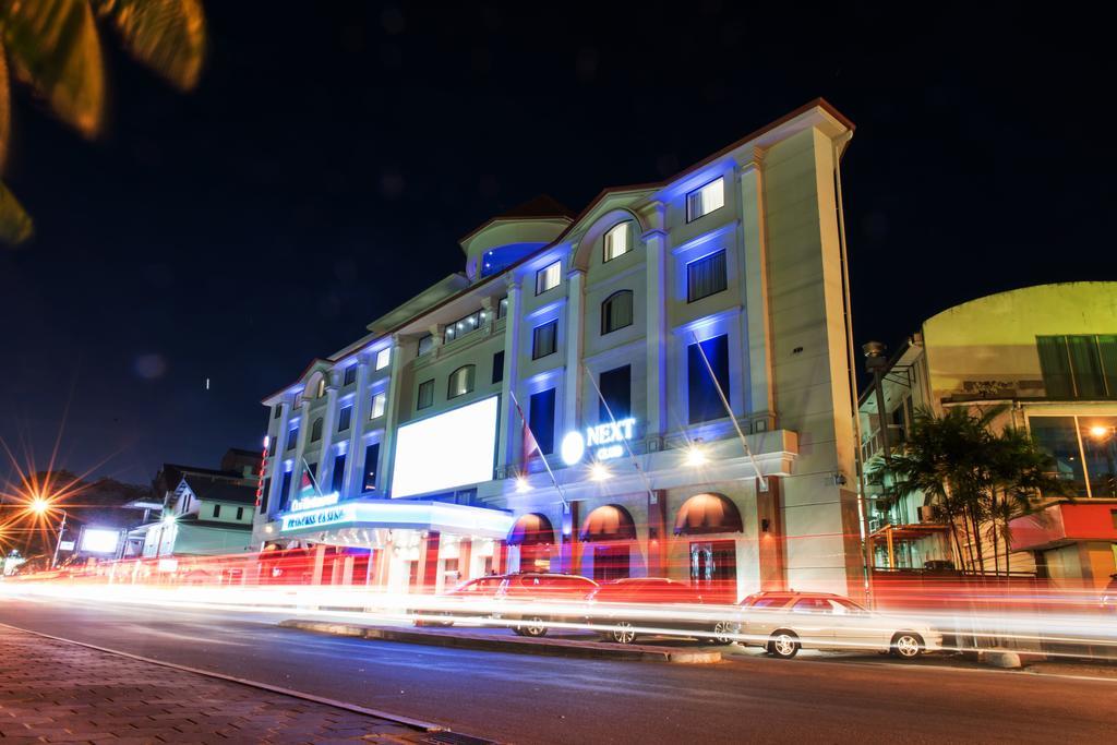 Ramada By Wyndham Princess Paramaribo Exterior foto