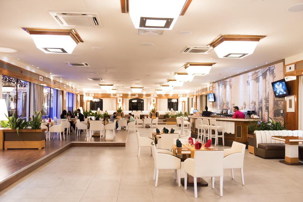 Ramada By Wyndham Princess Paramaribo Exterior foto