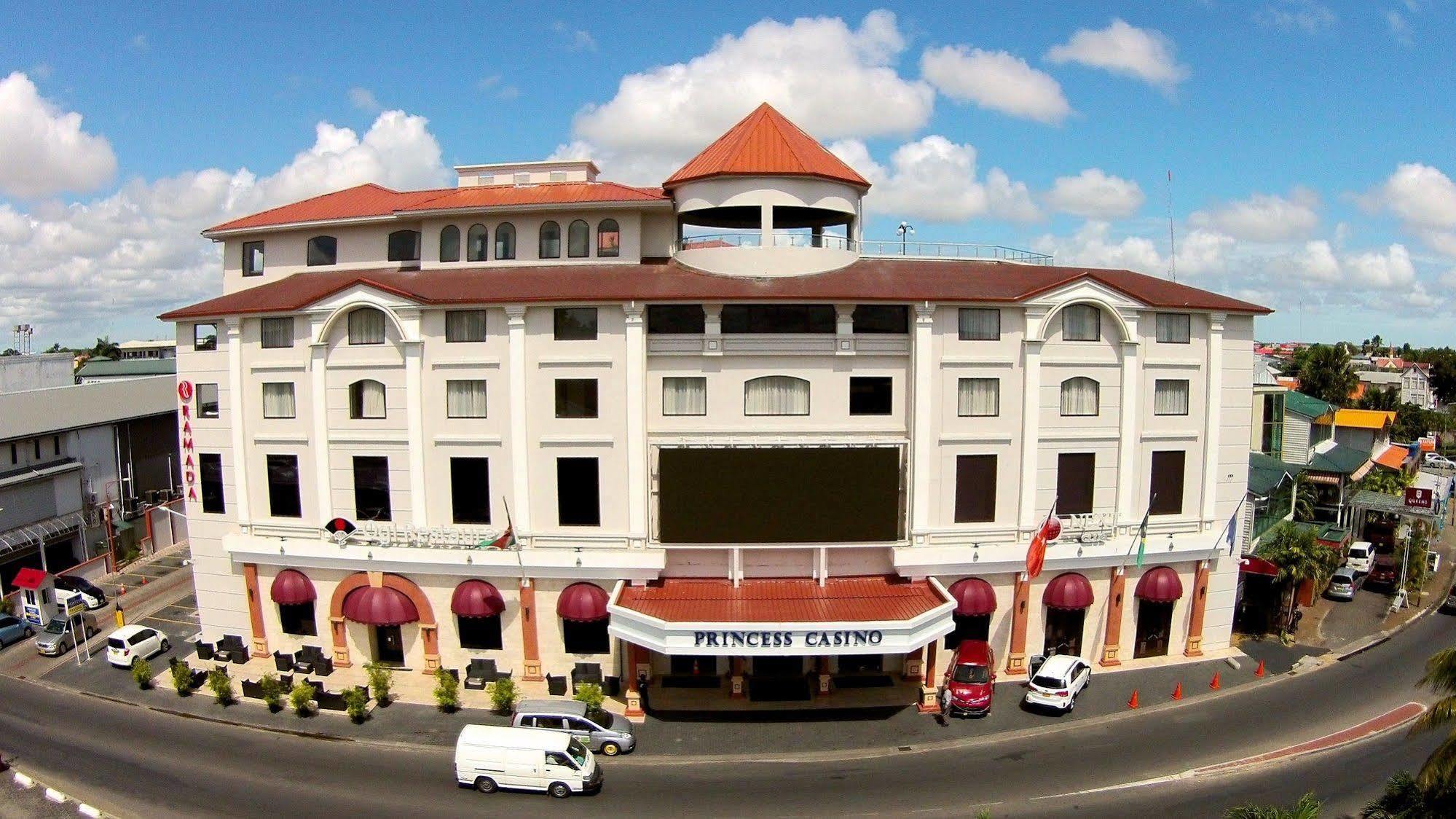 Ramada By Wyndham Princess Paramaribo Exterior foto