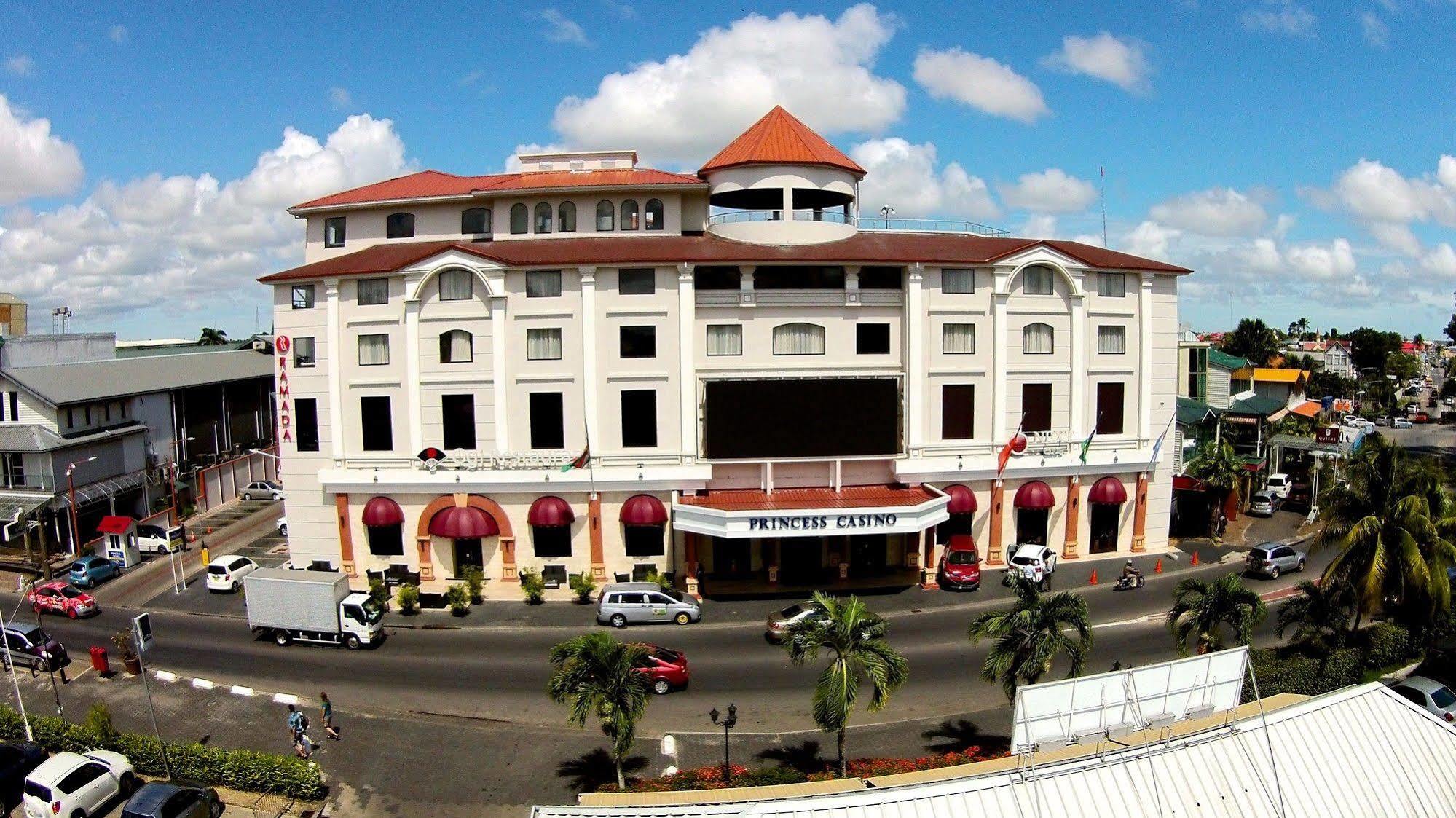 Ramada By Wyndham Princess Paramaribo Exterior foto